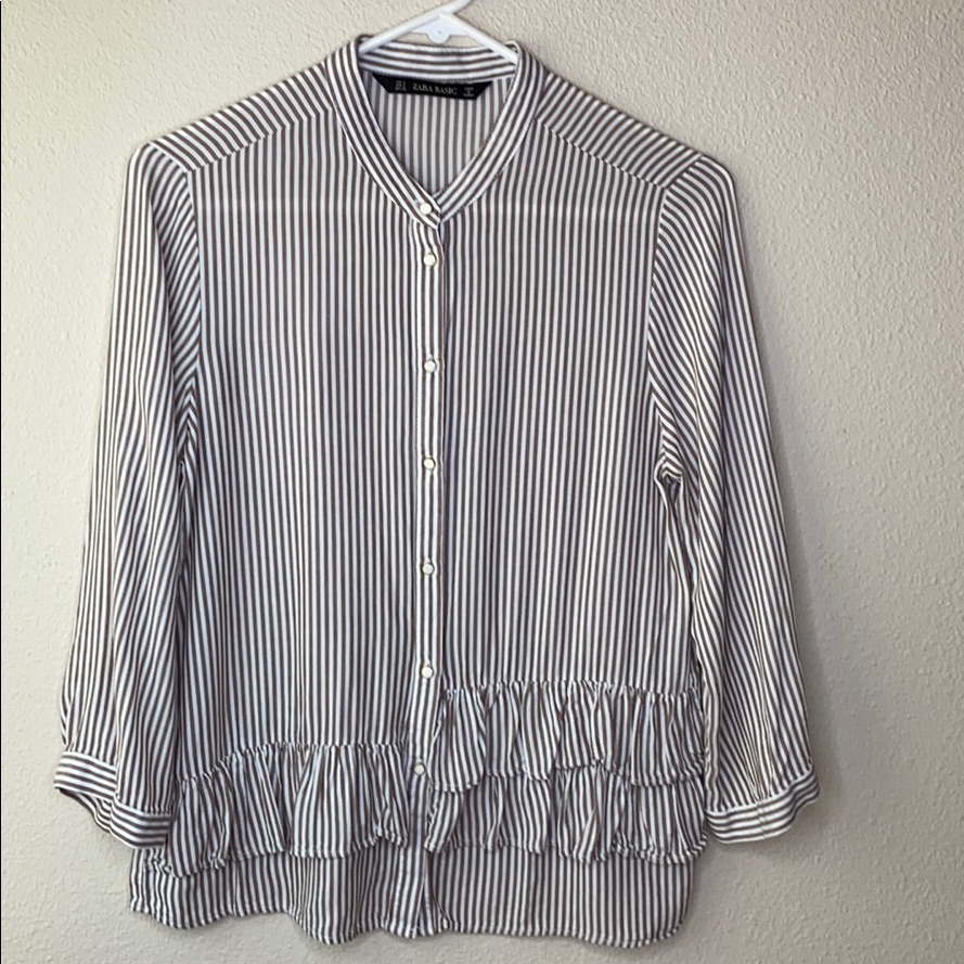 Zara Basic Ruffled Blouse Size Small